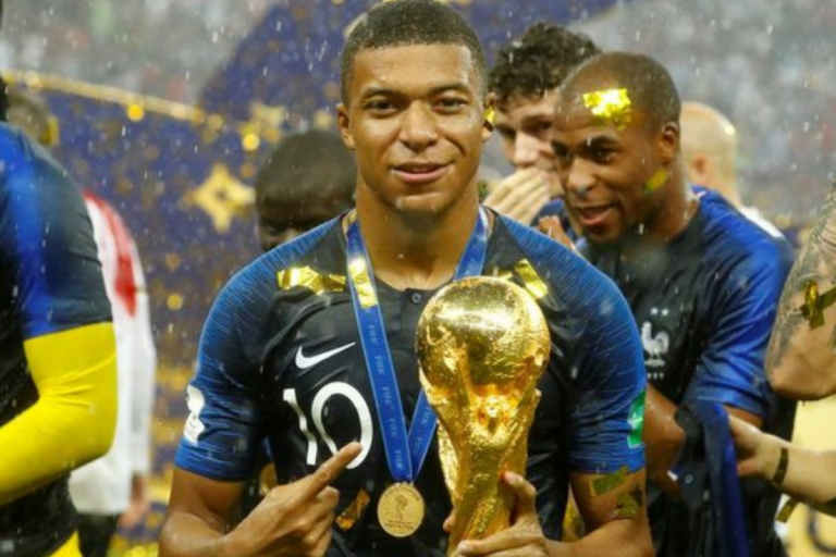 storia di mbappé