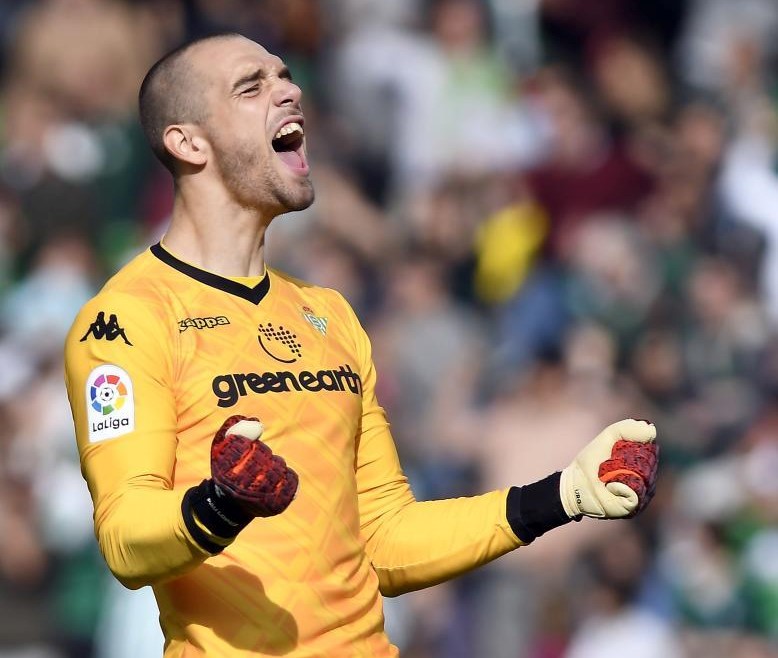 pau lopez betis