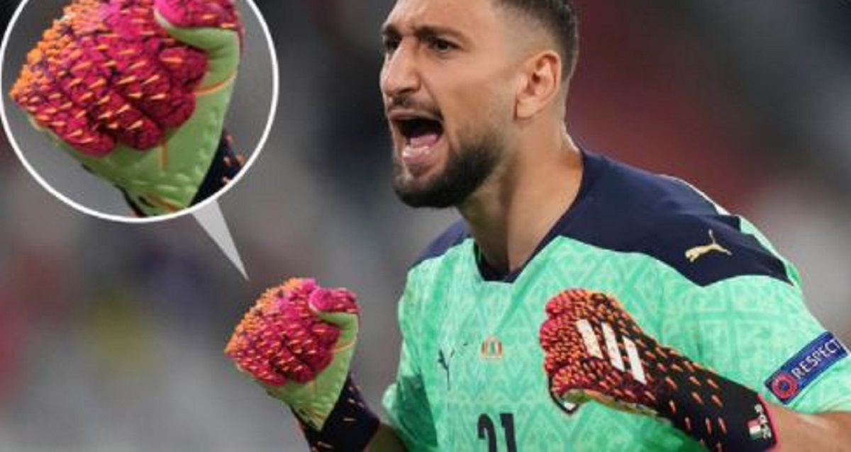 donnarumma guanti