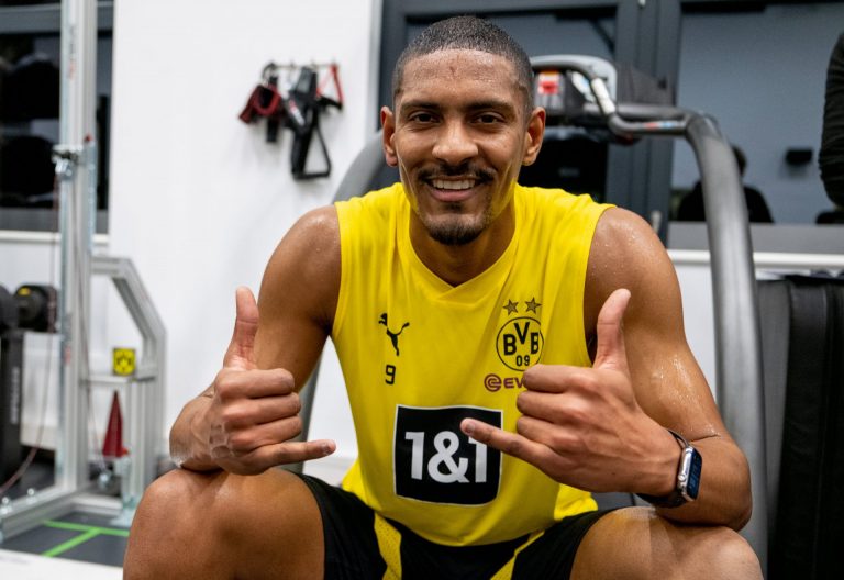 001-Sebastien-Haller-net-worth-football