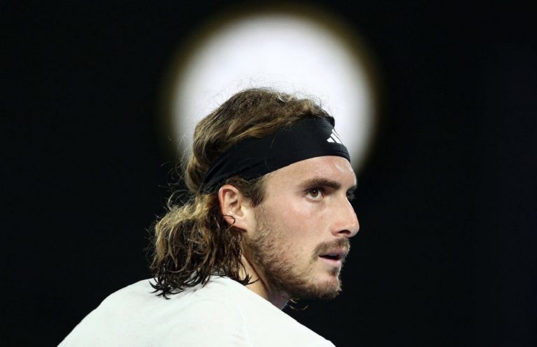 001-who-is-tennis-player-stefanos-tsitsipas