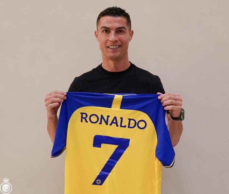 al-nassr-ronaldo-worth-new-contract-001