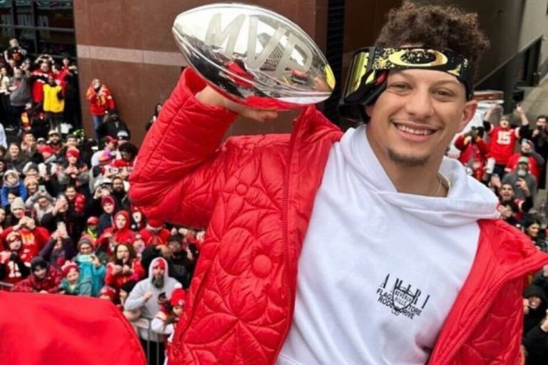 Quanto guadagna Patrick Mahomes? lo stipendio del quarterback