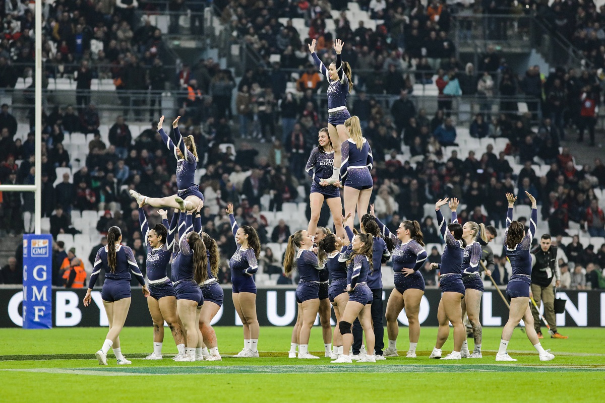 001-Cheerleading-history-rules-sport-dance