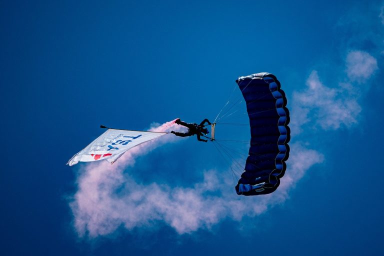 001-skysurf-history-rules-sport