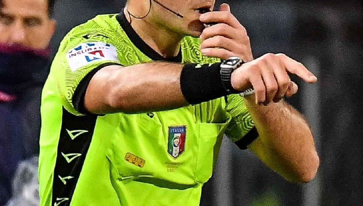 001-quanto-guadagna-ex-arbitro-internazionale-italiano